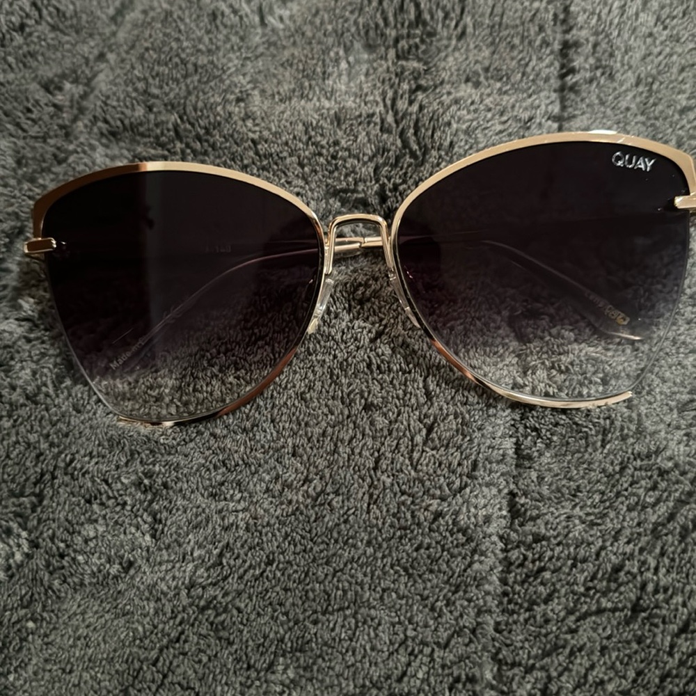 Quay sunglasses Dusk to Dawn